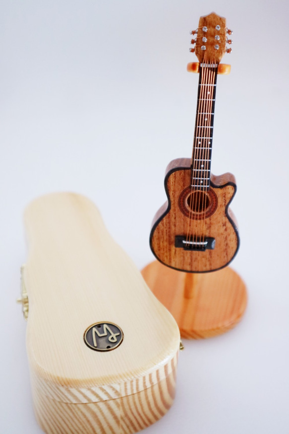 【ログ色欠けコーナーギター】ミニギターテクスチャーミニ家の装飾ギフトミュージシャンモデル 5枚目の画像