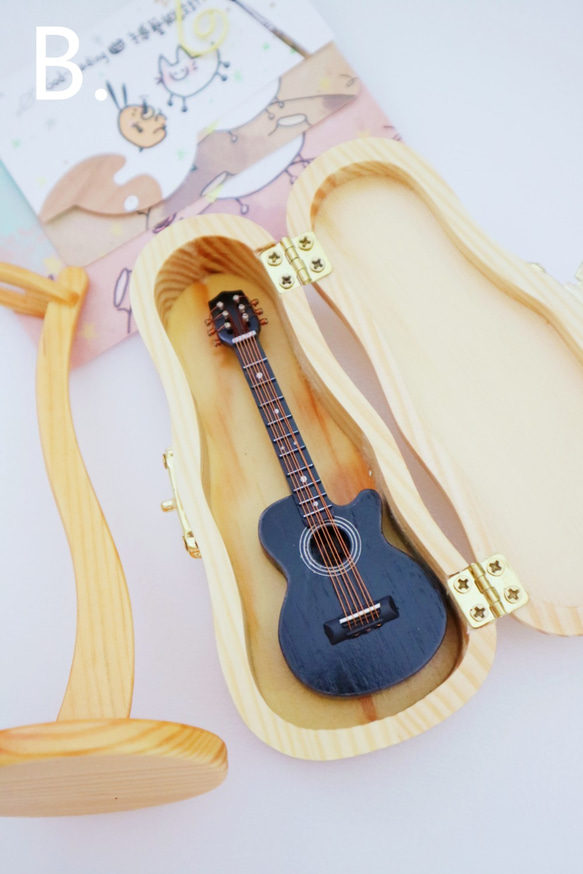 【黑色缺角吉他】mini guitar 質感迷你居家擺飾禮物 音樂人 模型 第9張的照片