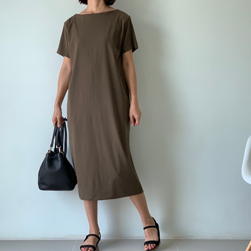 ブラウン 半袖ロングワンピース （新品】GANNI ガニー ブラウン 半袖 