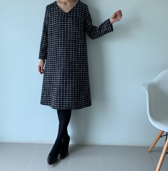 残り1エーライン一枚で綺麗なワンピース  ツイード  黒　秋冬　膝丈 N01 8枚目の画像
