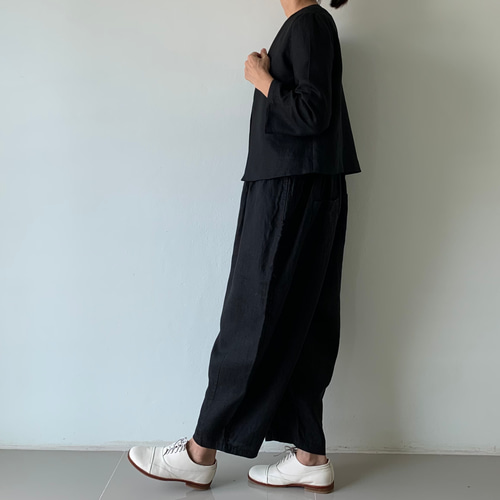 フ*ト様 コットンネップサロペットパンツ　バルーンサロペット　黒 フ*ト様 コットンネップサロペットパンツ バルーンサロペット 黒