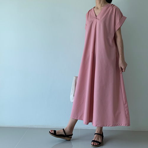ピンク コットンゆったり1枚で綺麗なラインマキシフレアワンピース