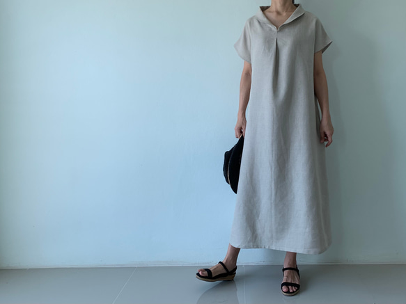 美しく体型カバー。上品さが漂う大人の日常着。半袖へちま襟リネンワンピース　生成り色 6枚目の画像