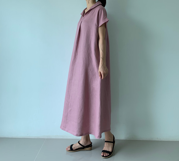 美しく体型カバー。上品さが漂う大人の日常着。半袖へちま襟リネンワンピース　アースカラースモーキーパープル色 2枚目の画像