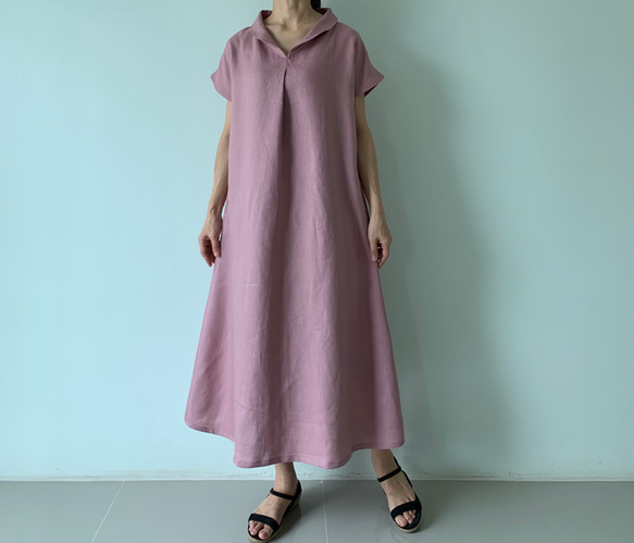 美しく体型カバー。上品さが漂う大人の日常着。半袖へちま襟リネンワンピース　アースカラースモーキーパープル色 4枚目の画像