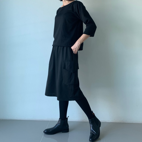 大人な膝丈かっこいいカーゴミニスカート 黒 ミニスカート 大人な膝丈かっこいいカーゴミニスカート 黒 ミニスカート