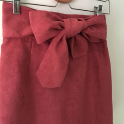 タイトスウェード リボン  スカート  ピンク 秋色 受注製作 ハイウエスト 2枚目の画像