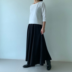 たっぷりフレアが美しい。グッと気分が上がるレディ感溢れるサーキュラーロングスカート。3サイズ。黒　PLS01BK  F 4枚目の画像
