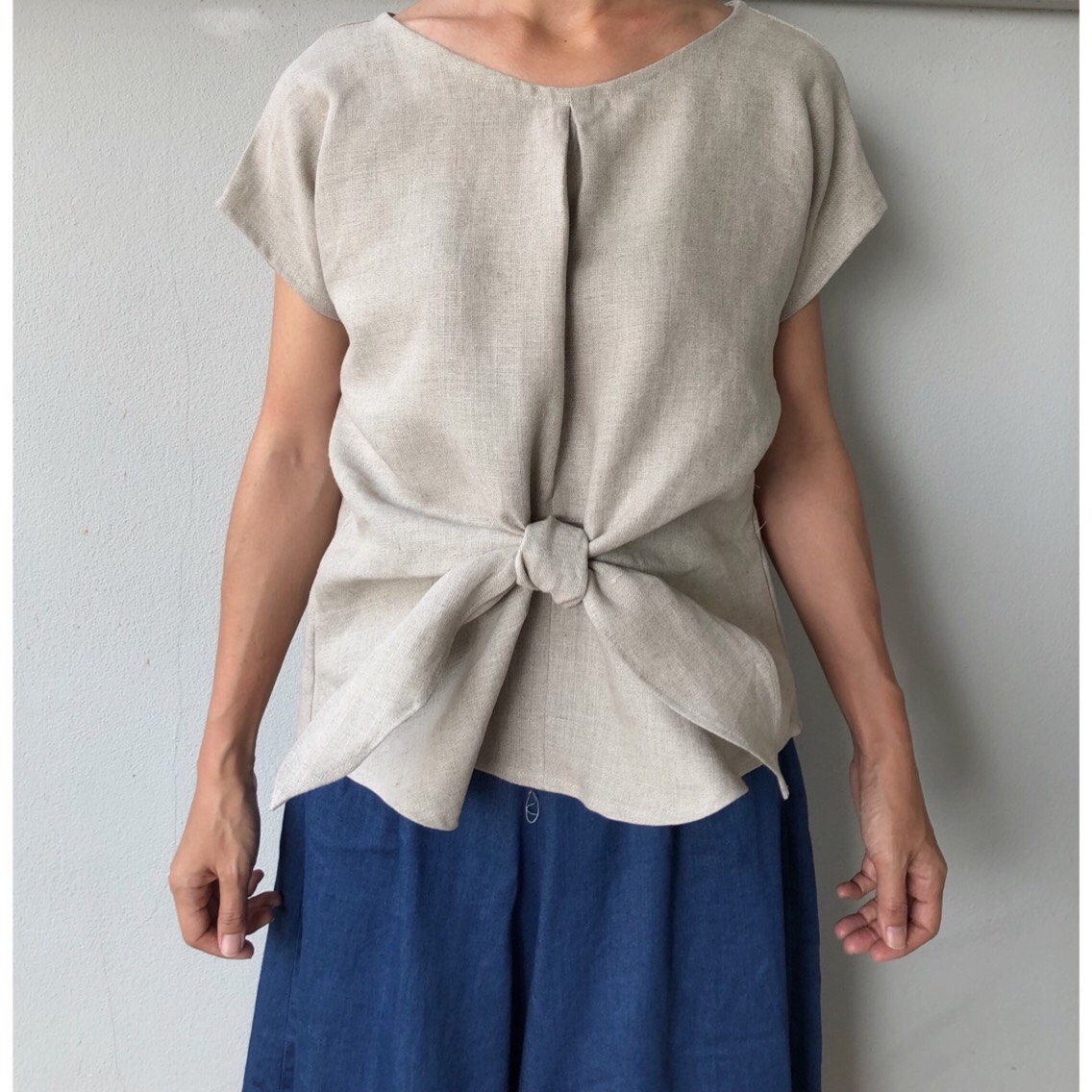 リボンとリネンが叶える涼しげ大人のブラウス　  麻   リネン 生成り ベージュ
