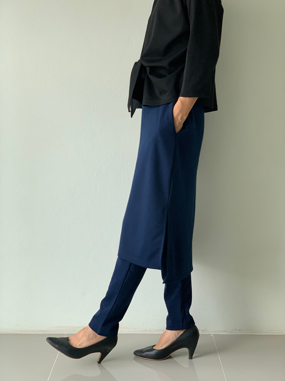 紺色 ポンチ素材  レギンス&スカートのボトムス  一枚で履ける 5枚目の画像