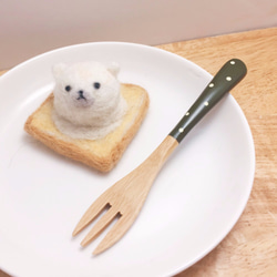 Woolfelting Ice-cream Toast_Vanilla Polar Bear 3枚目の画像