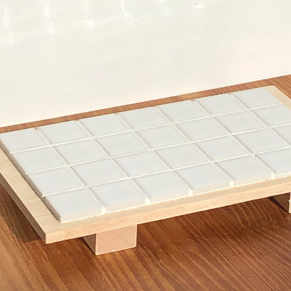 シンプルでおしゃれな美濃焼タイルのプランターテーブル/花台　ホワイトスクエア 6枚目の画像