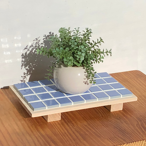 爽やかな空色のプランターテーブル/花台 8枚目の画像