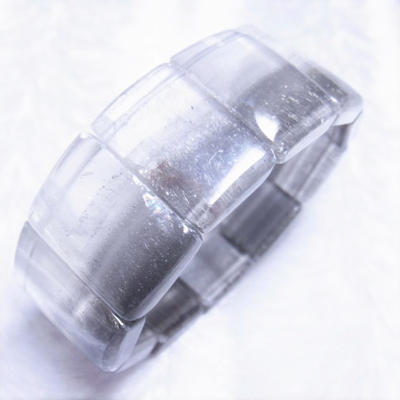 【クリアランスセール】 現品一点物 シルバールチル レインボークォーツ バングル 虹入り銀針水晶 ＳＶＲ１１ ７１ｇ 9枚目の画像