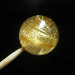 イチオシ 現品一点物 1粒売り レインボーゴールドルチル クォーツ 虹入り金針水晶 １４ミリ ＳＰＲ１１ ハンドメイド 4枚目の画像