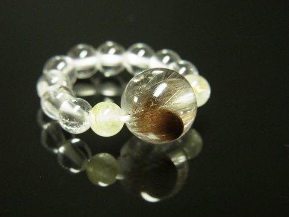 現品一点物！プラチナルチルクォーツ＆ゴールドルチル＆水晶の天然石指輪 2枚目の画像