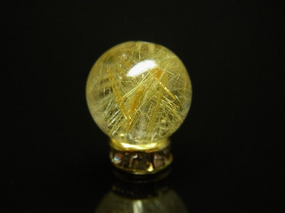 【写真現物１点限り】　特選ゴールドルチルクォーツ（金針水晶）　１０ミリ　ＫＹＧ４　ハンドメイド　クォーツ　金針水晶 2枚目の画像