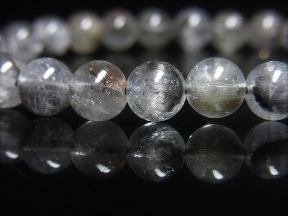 現品一点物 プラチナルチル ブレスレット 白金水晶 数珠 ８ミリ ２０ｇ Ｐｒ５１ シラー 虹入水晶 クォーツ ルチル 2枚目の画像