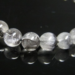 イチオシ 現品一点物 プラチナルチル ブレスレット 白金水晶 数珠 ７ミリ １５ｇ Ｐｒ５５ シラー 虹入水晶 8枚目の画像