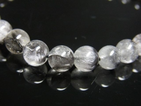 イチオシ 現品一点物 プラチナルチル ブレスレット 白金水晶 数珠 ７ミリ １５ｇ Ｐｒ５５ シラー 虹入水晶 8枚目の画像