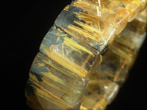 お勧め 現品一点物 太陽放射 タイチンルチル クォーツ バングル ２５－２６ｍｍ 極太金針水晶 数珠 ＴＨＢ９ 10枚目の画像