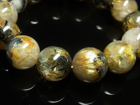 現品一点物 太陽放射タイチンルチル ブレスレット 金針水晶 数珠 １６ミリ ９１ｇ ＴＨＲ２４ ヘマタイト 最強金運数珠 5枚目の画像