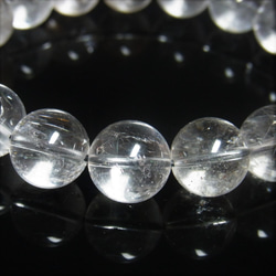おすすめ 現品一点物 プラチナルチル ブレスレット オーロラ レインボー入り水晶 数珠 １２－１３ミリ ４８ｇ Ｐｒ６５ 3枚目の画像