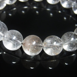 おすすめ 現品一点物 プラチナルチル ブレスレット オーロラ レインボー入り水晶 数珠 １２－１３ミリ ４８ｇ Ｐｒ６５ 7枚目の画像