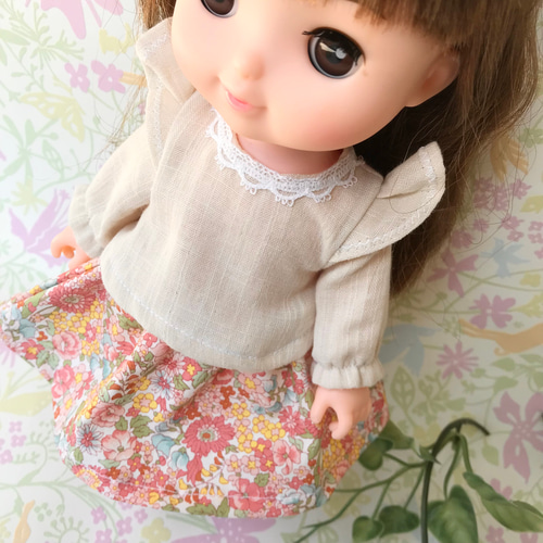 送料無料♡肩フリルカットソーとスカート＊ソランちゃん ソランちゃん 