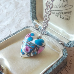 ヴィンテージ　Murano-Heart･Glass (Blue&Pink）Silverカラーネックレス　 3枚目の画像