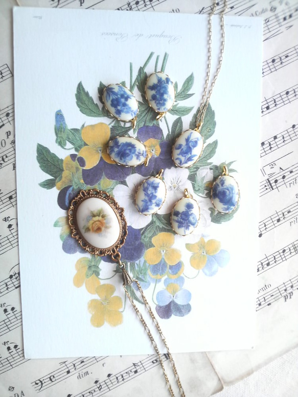 ヴィンテージ　Blue-flower　ネックレス 5枚目の画像