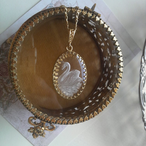 ヴィンテージ 白鳥のインタリオ ネックレス（アンティークGold