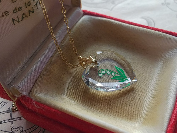 ヴィンテージ すずらん／Heart-glass ネックレス（ゴールドorシルバー） 1枚目の画像