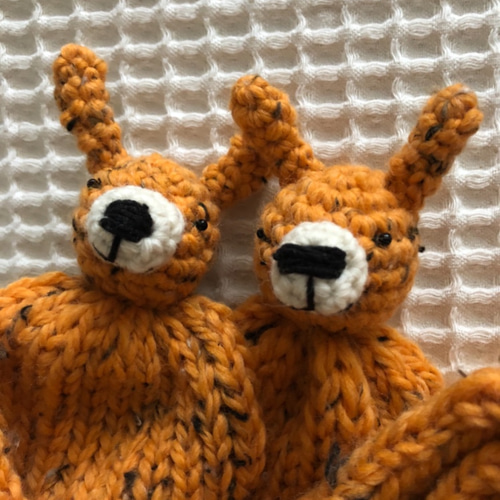 マフラー　ハンドメイド　フリース　ウサギ