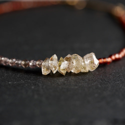 Oil in Quartz& Garnet,Color-change-garnet  Bracelet 第4張的照片