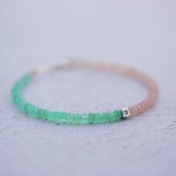 Chrysoprase &Orange moonstone  Bracelet 第3張的照片