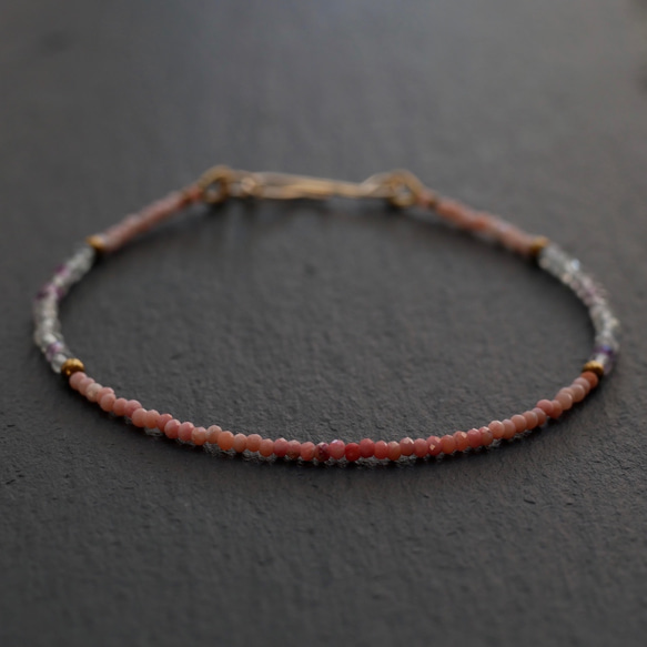 Pink opal & Fluorite Bracelet 第1張的照片