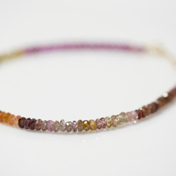 【Tundra sapphire】Multi Color Garnet Bracelet 第6張的照片