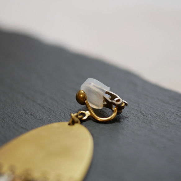 Brass × Iolite  Exotic earrings 第3張的照片