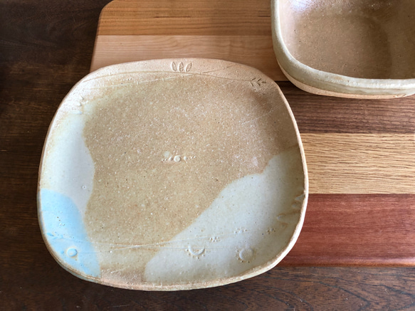 おみ様限定  グラタン皿と陶のトレー2セット 3枚目の画像