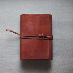 深咖啡色植鞣皮革筆記本/書套（A6 尺寸） 第2張的照片