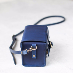 Custom order -Navy blue Leather Camera Case 第2張的照片