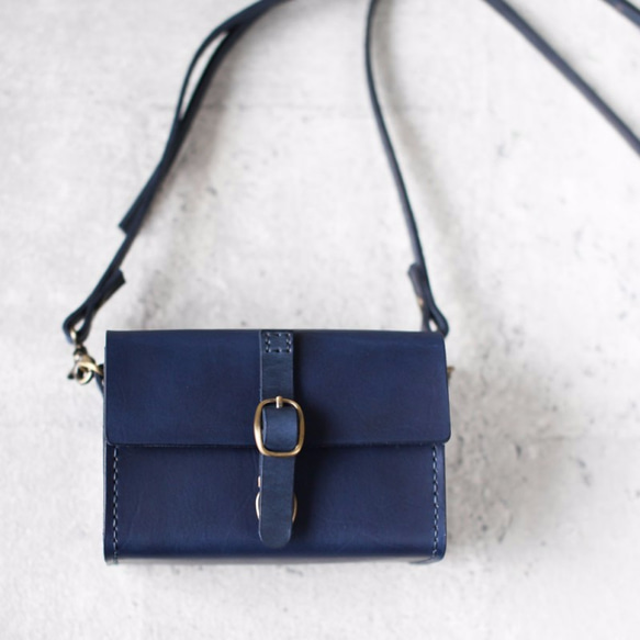 Custom order -Navy blue Leather Camera Case 第3張的照片