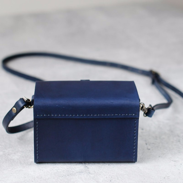 Custom order -Navy blue Leather Camera Case 4枚目の画像