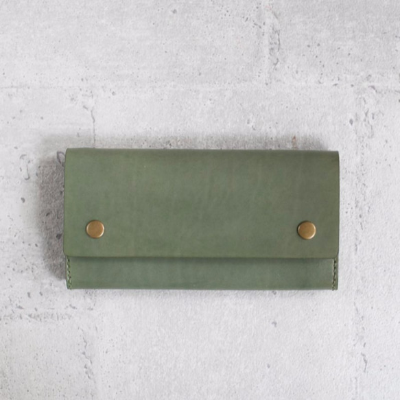 Green vegetable cow hide leather long wallet 2枚目の画像