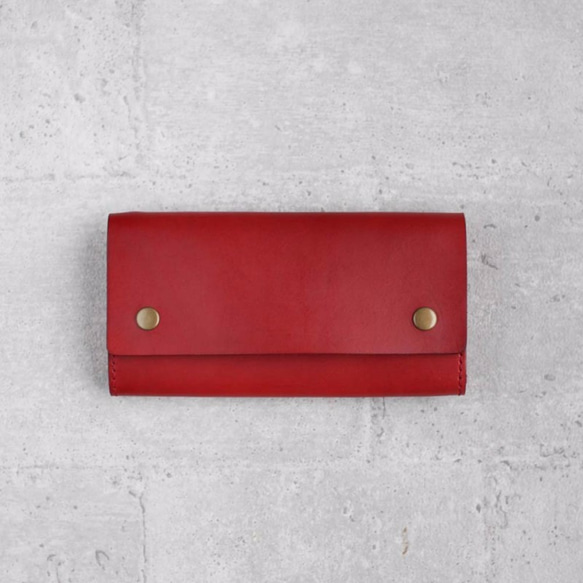 Red vegetable cow hide leather long wallet 2枚目の画像