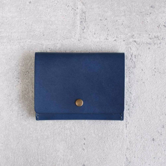 Navy blue leather card holder/wallet 2枚目の画像