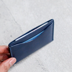 Navy leather card holder 2枚目の画像