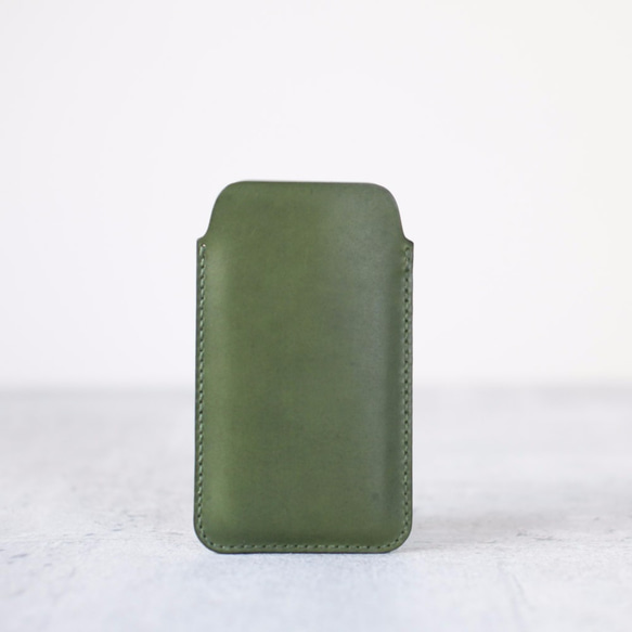 Green iPhone natural genuine leather sleeve pouch 1枚目の画像