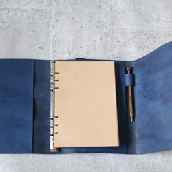 A5 navy refillable leather journal/notebook 4枚目の画像